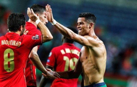 开云体育-失点+2头球 111球C罗超阿里·代伊 五盾绝杀爱尔兰