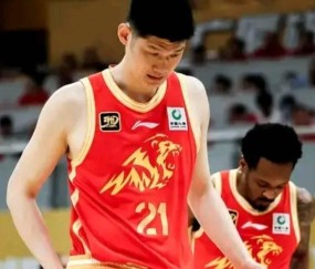 开云-拒绝被横扫，胡金秋16投13中高效斩落全场最高的30分